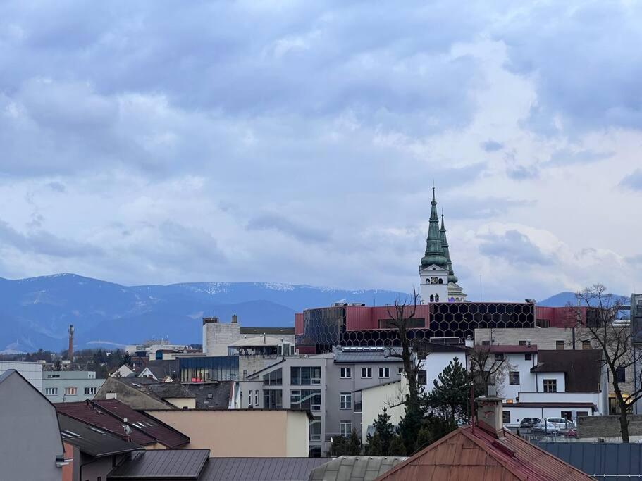 City Center Apartment With Nice Balcony ชิลินา ภายนอก รูปภาพ